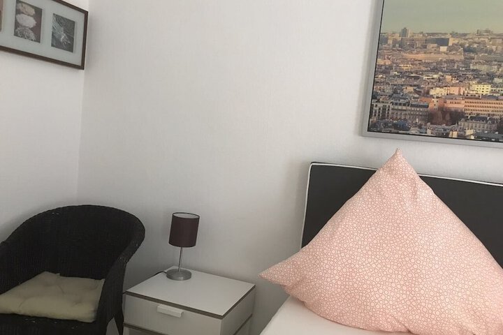 Room 21 of 62