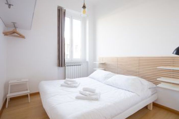 Room 4 of 21