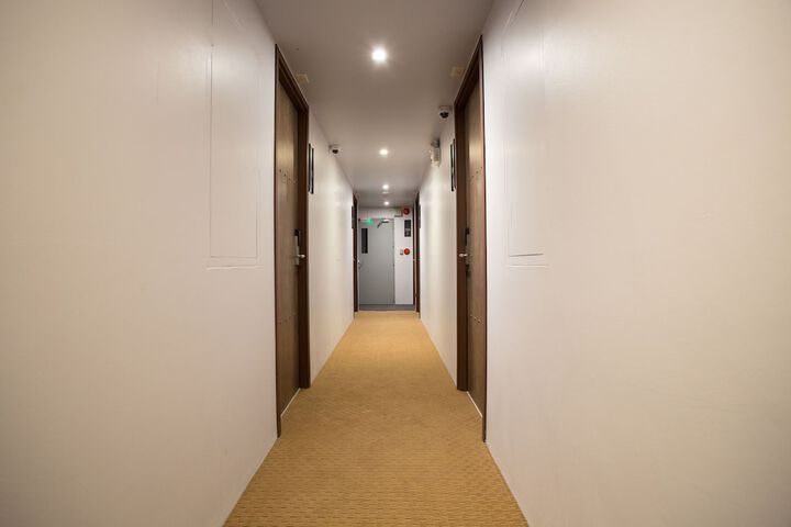Ballroom/Hall 64 of 77