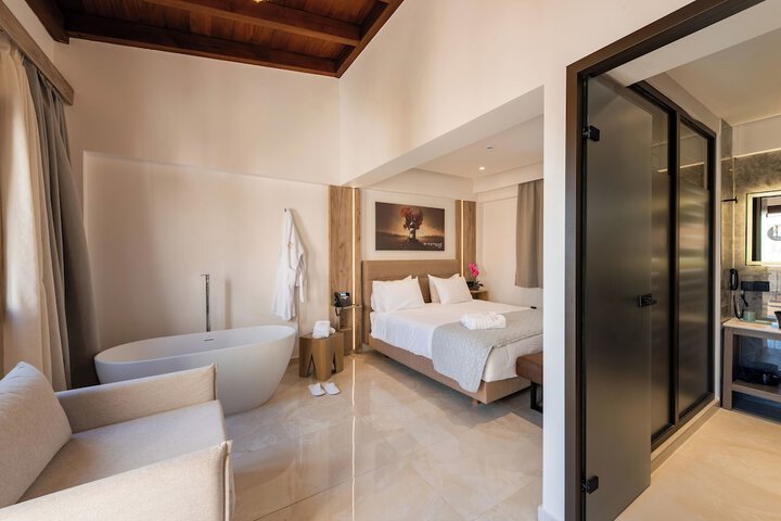 Room 12 of 42
