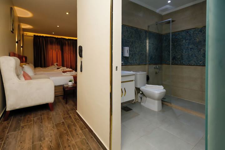 Room 54 of 58