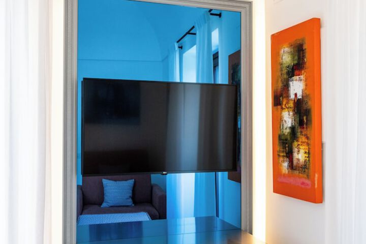 Room 21 of 62