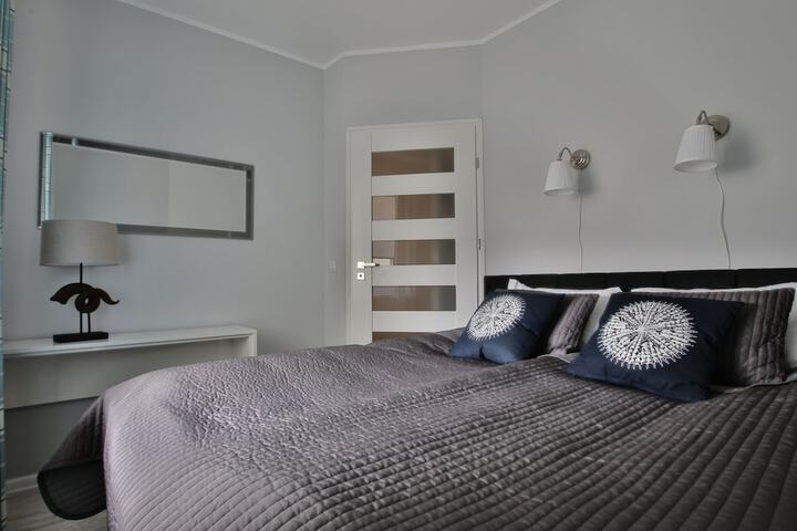 Room 6 of 43