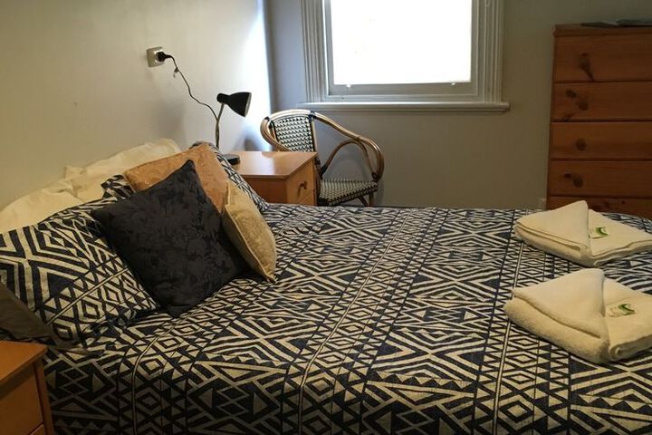 Room 6 of 26