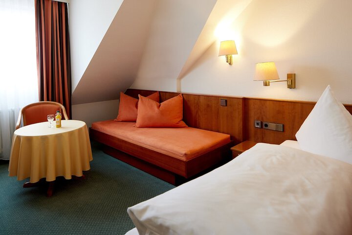 Room 25 of 55
