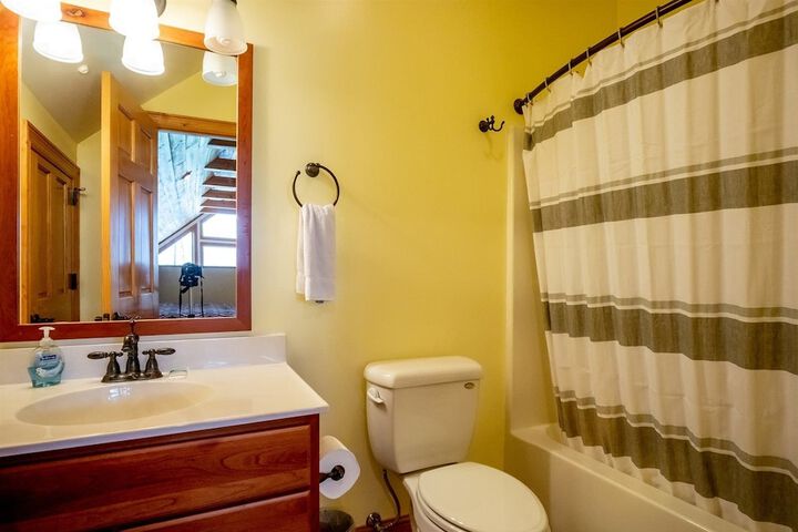 Room 15 of 26