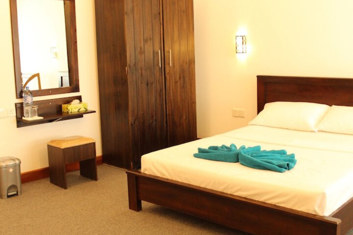 Room 2 of 57