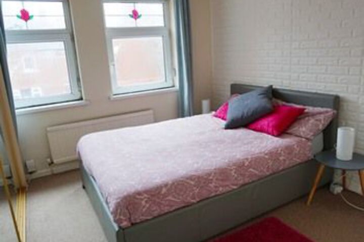 Room 13 of 26