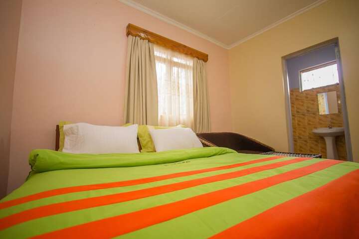Room 5 of 31