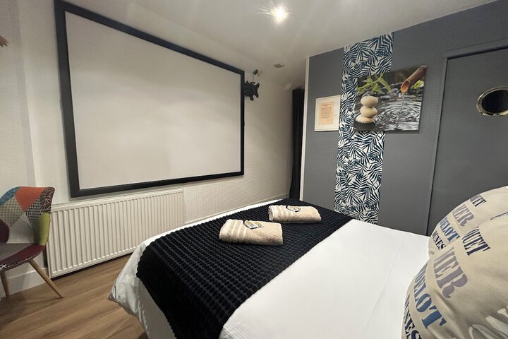 Room 9 of 45