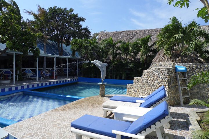 Pools & Facilities