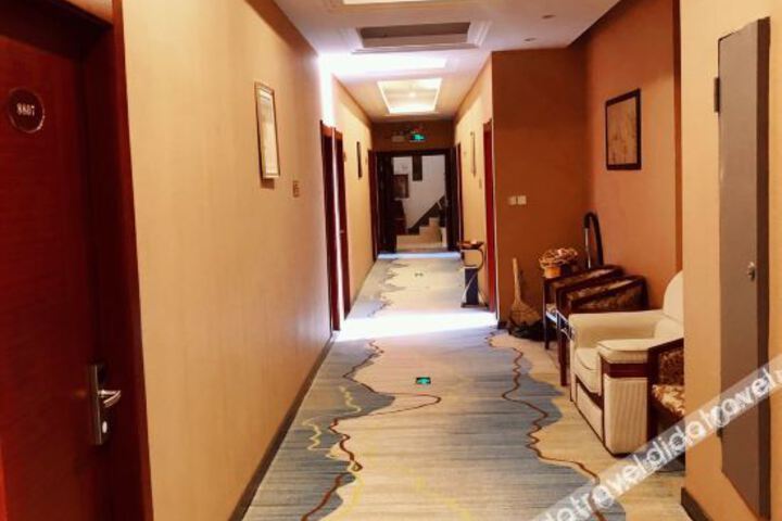 Hotel Interior 5 of 11