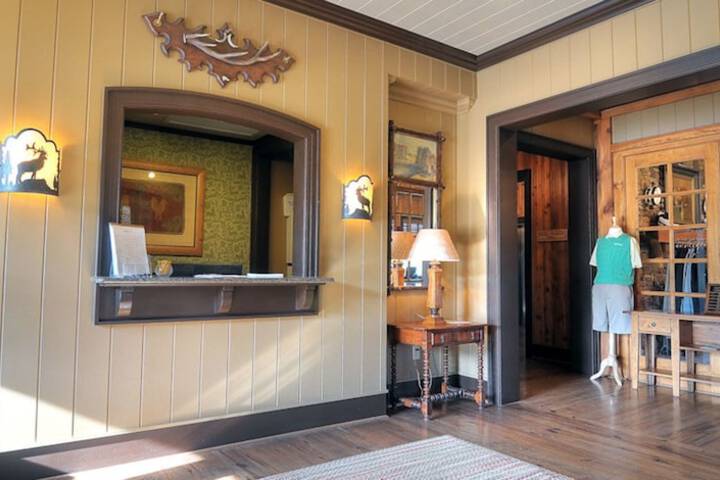 Hotel Interior 3 of 86