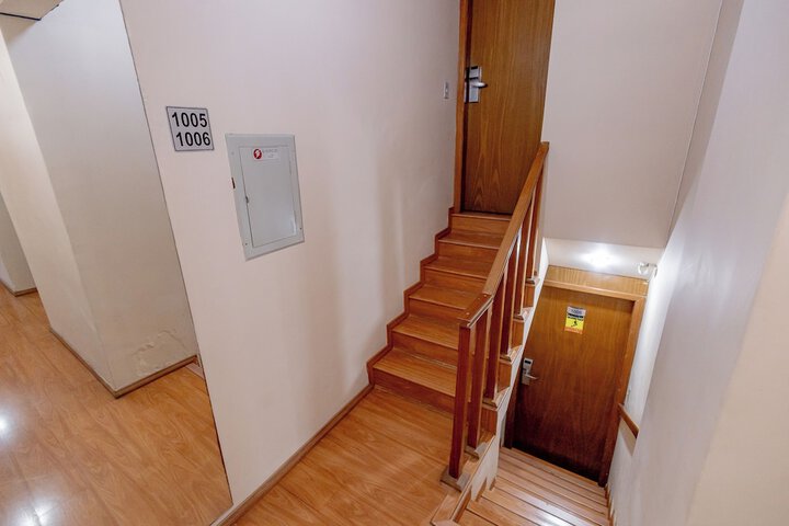 Room 19 of 119