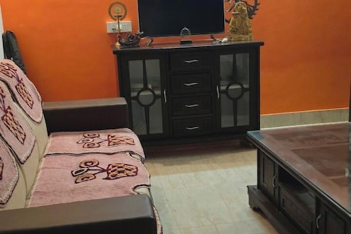 Room 53 of 63