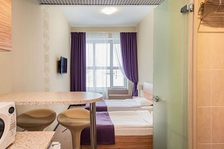 Room 15 of 68