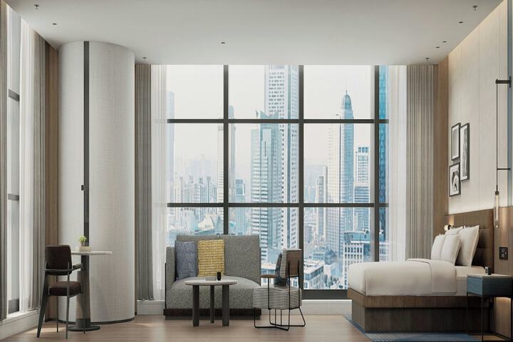 Room 5 of 8