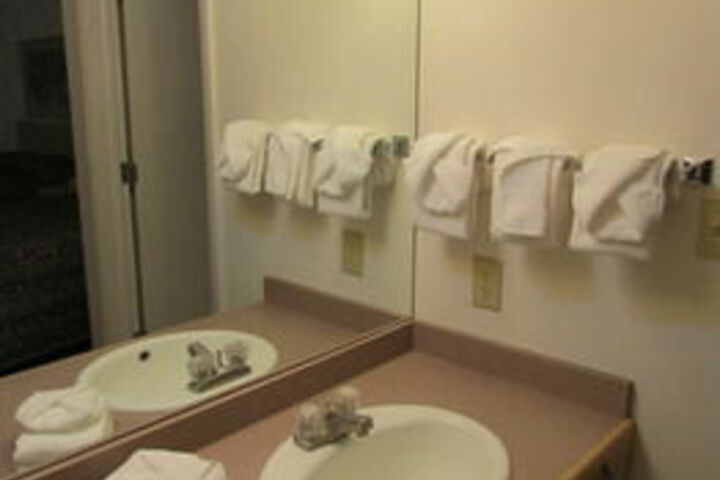 Room 4 of 21