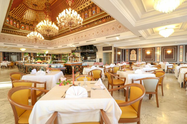 Dining 54 of 72