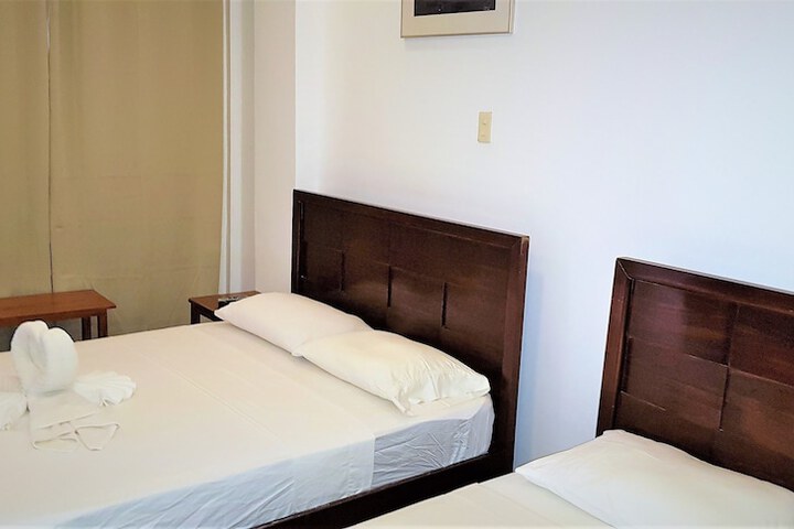 Room 25 of 114