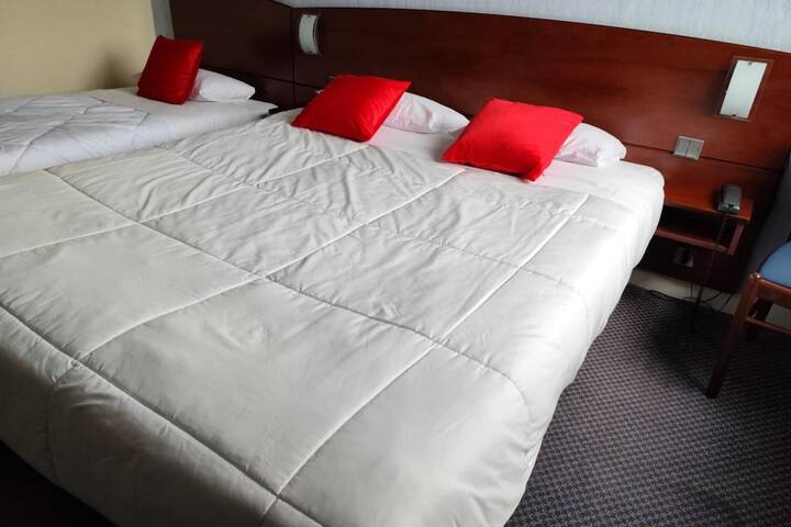 Room 17 of 113