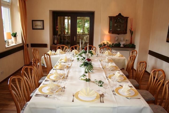 Dining Photos