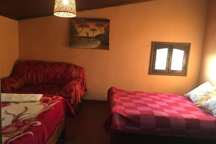 Room 13 of 27
