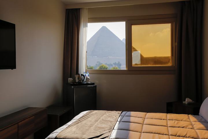 Room 25 of 68