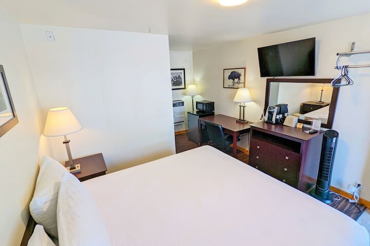 Room 17 of 50