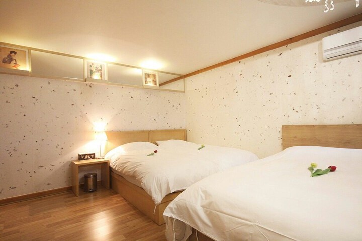Room 16 of 39