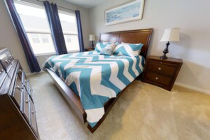 Room 15 of 16