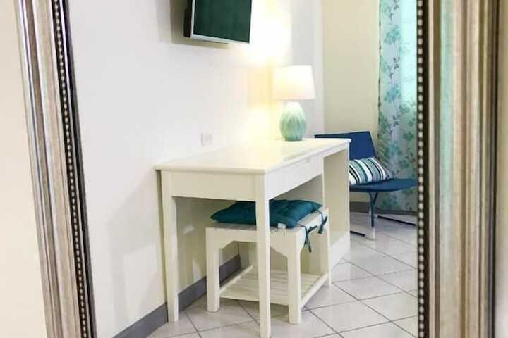Room 19 of 50