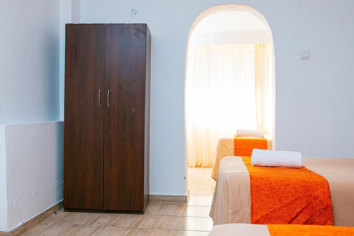Room 14 of 29