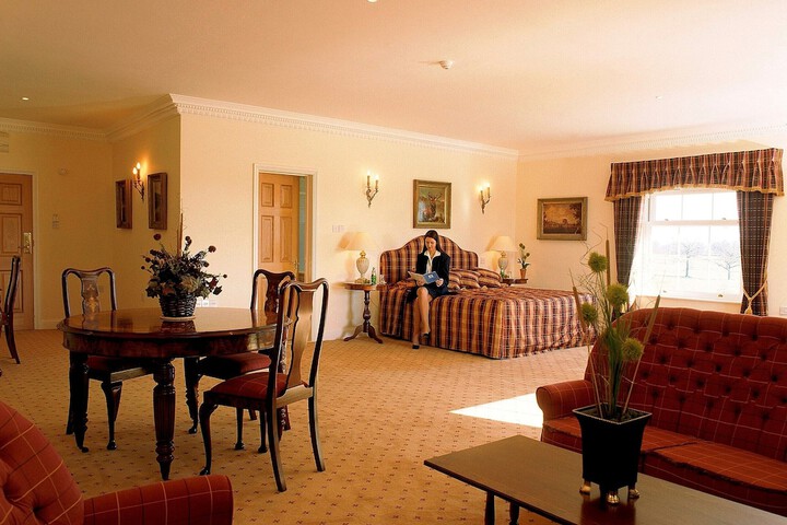 Room 15 of 70
