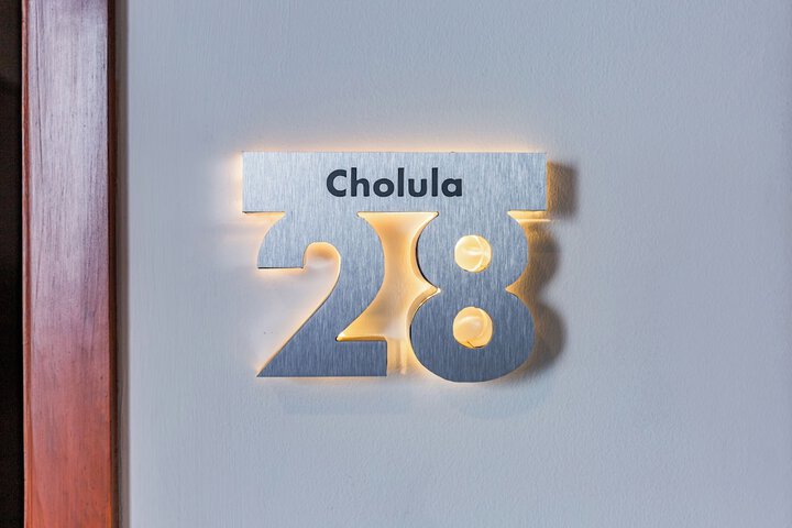 Room 121 of 329