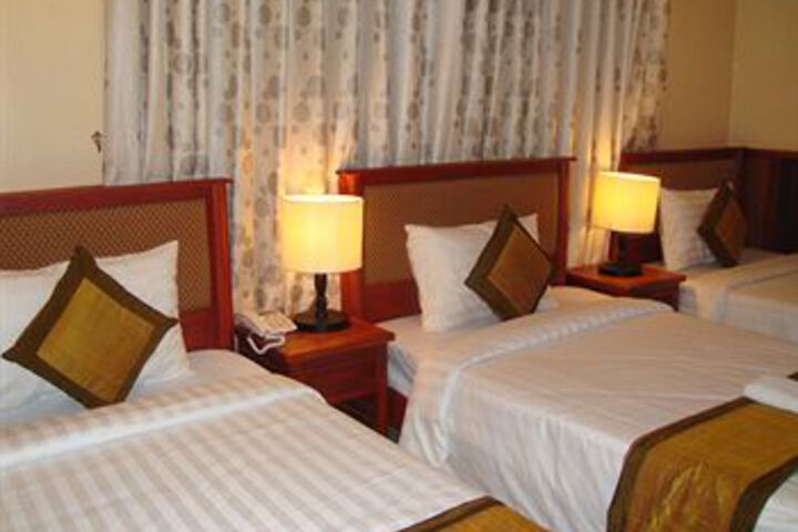 Room 7 of 36