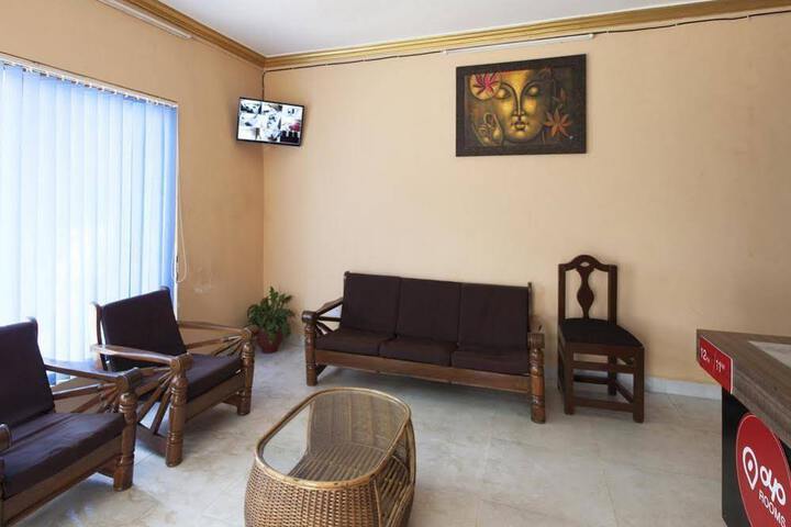 HOTEL SUNKISSED PLAZA BY OYO ROOMS