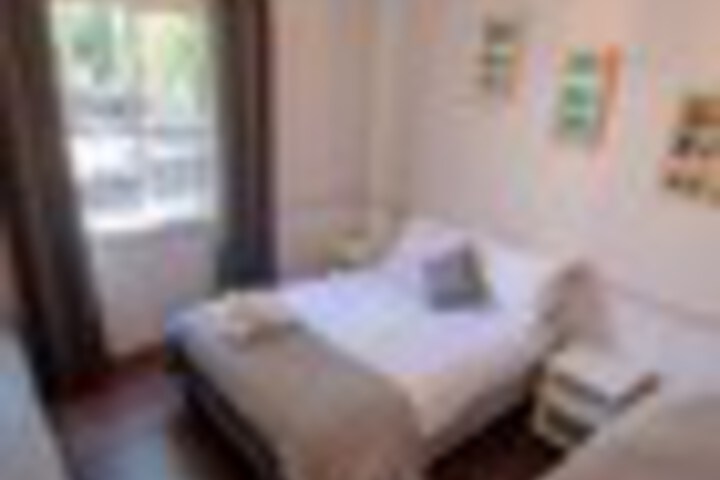 Room 11 of 66