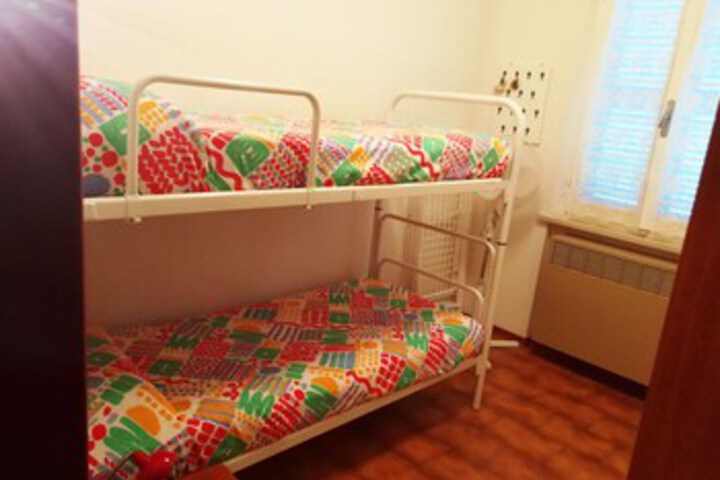 Room 46 of 50