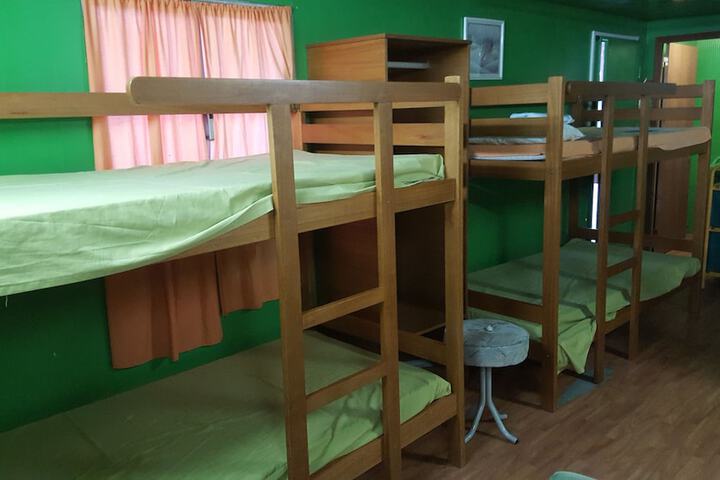 Room 9 of 132