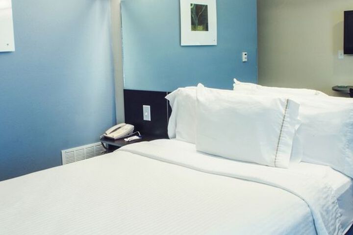 Room 5 of 29