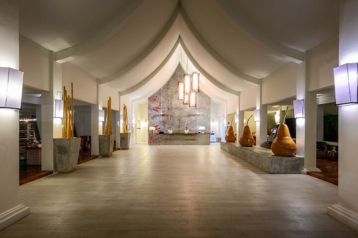 Lobby Entry