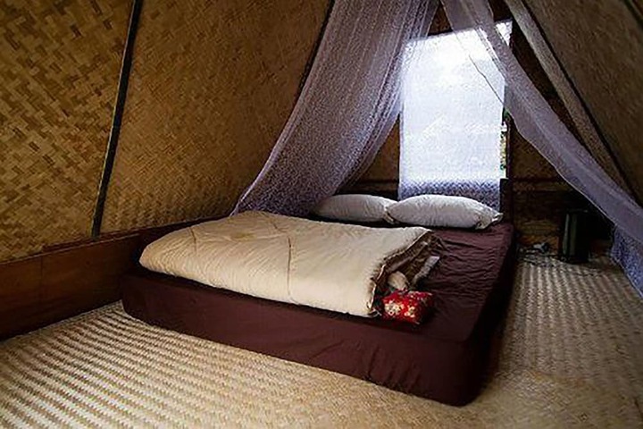 Room 28 of 54