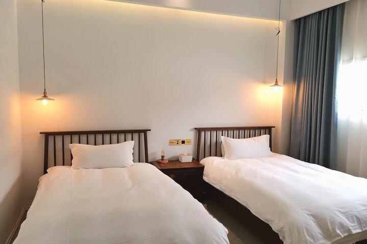 Room 16 of 58