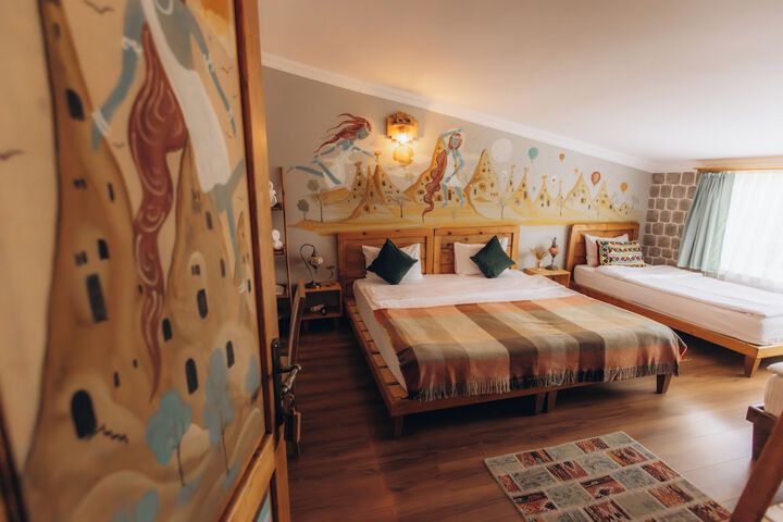Room 7 of 39