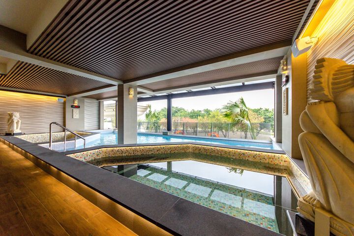 Pool 81 of 116