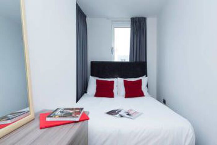 Room 12 of 26