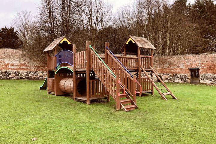 Childrens Activities 97 of 116