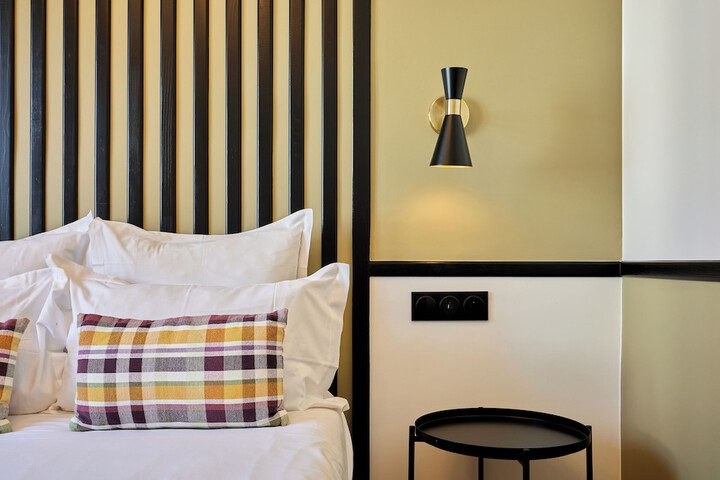 Room 14 of 36