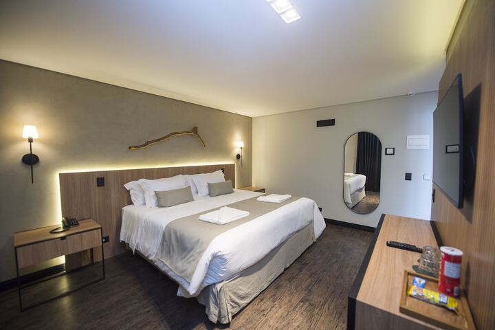 Room 34 of 63
